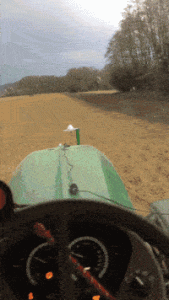 Reach e Reach RS con sistema di sterzata automatica sui trattori John Deere